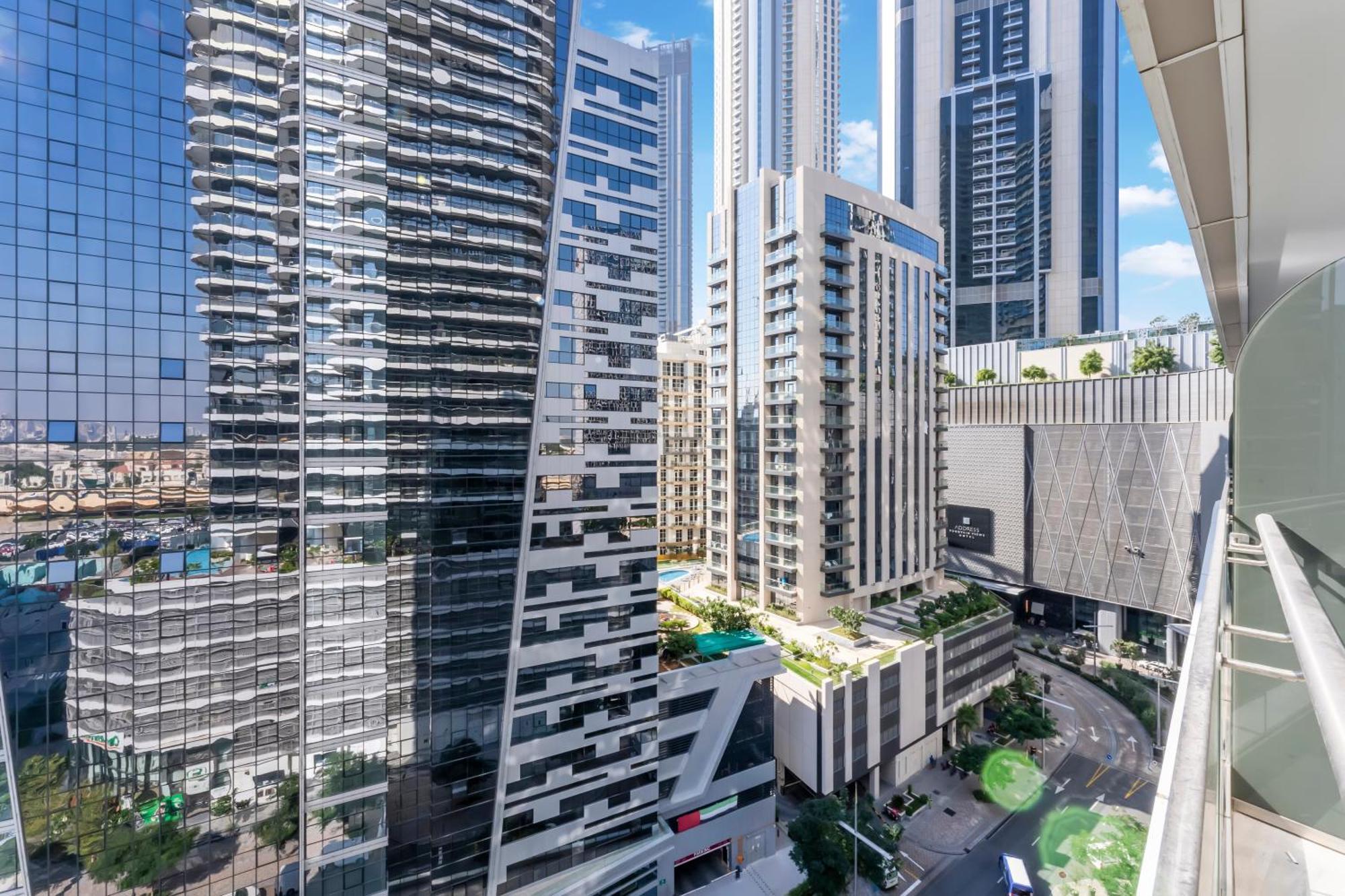Fam Living - Rp Heights - 3 Mins Walk To Burj Khalifa & Dubai Mall Downtown Dubai Eksteriør bilde